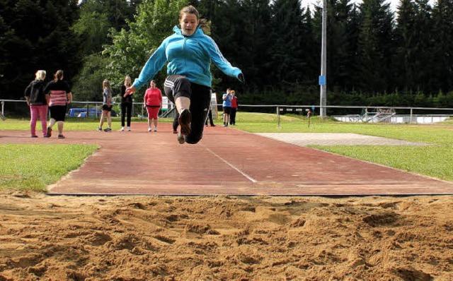 Laufen, springen, werfen oder auch sch...nd wieder manch alten Rekord knackten.  | Foto: Martha Weishaar