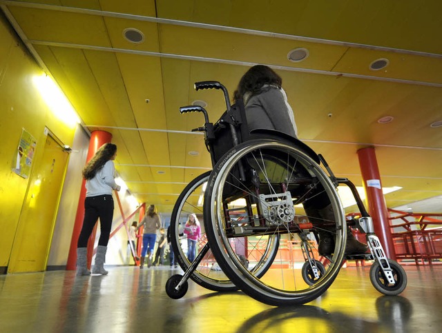 Behinderte Kinder gehren bald zum Schulbild im Glottertal.  | Foto: DPA