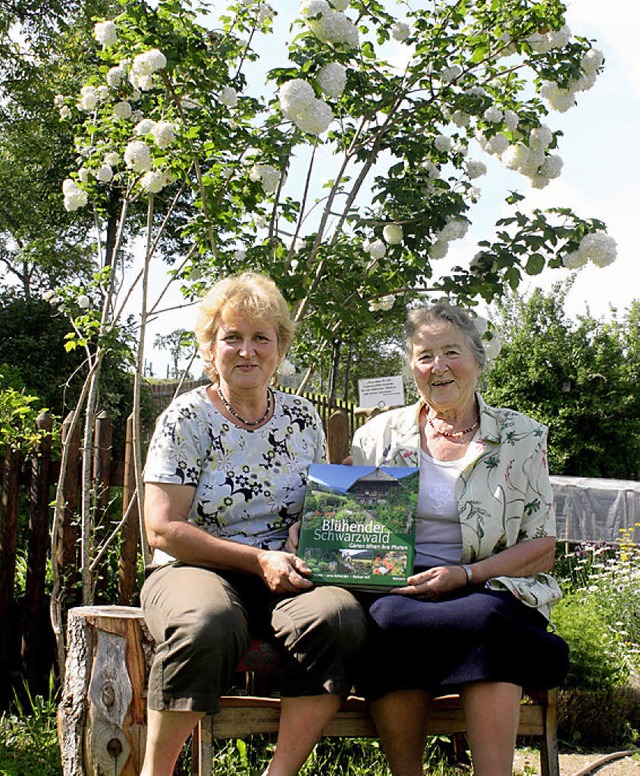 Adelheid Mogel und Waltraud Zeh aus B...ffnen am 22. Juli ihren Bauerngarten.   | Foto: archivfoto: Fabry