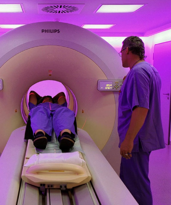 Eine PET/CT-Anlage fr die Krebsdiagno...&#8211; schlechter als eine Hundenase?  | Foto: Verwendung weltweit, usage worldwide