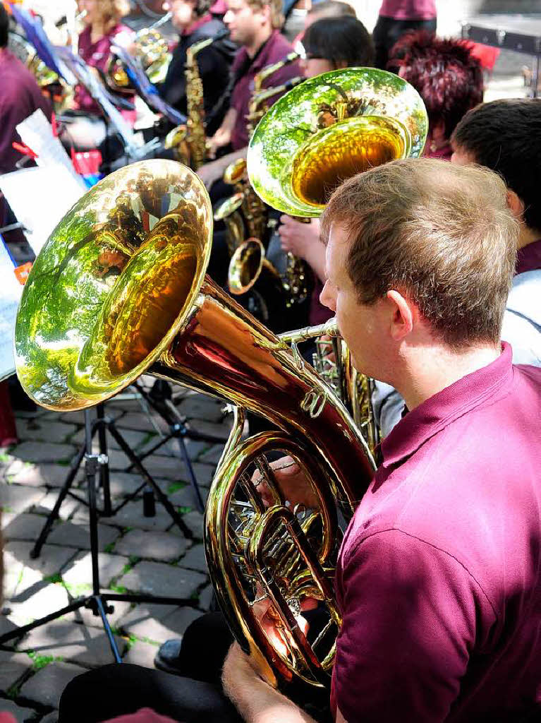 Freiburger Musikvereine spielen in der Freiburger Innenstadt