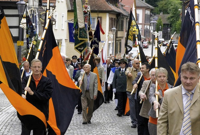 150 Jahre Kolpingfamilie Endingen: Nac...n Festmarsch gemeinsam ins Brgerhaus.  | Foto: Ilona Huege