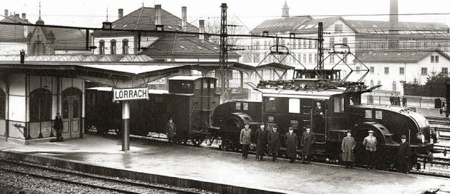 Dieses Bild wurde vom Lrracher Bahnho...als die Strecke elektrifiziert wurde.   | Foto: Museum am Burghof