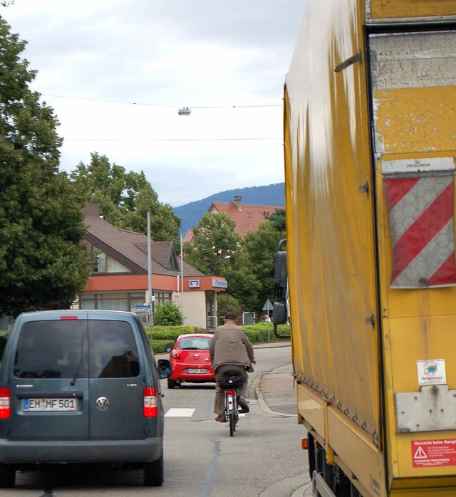 Beschluss im Denzlinger Gemeinderat zu... Fahrbahn fahren, nicht auf Radwegen.   | Foto: Frank Kiefer