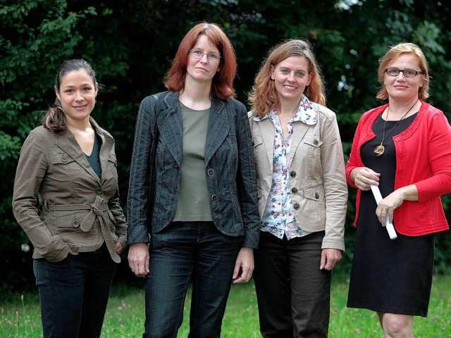 Die vier Kandidatinnen  (von links) Na...na Kremling und  Heike Petereit-Zipfel  | Foto: Christoph Breithaupt