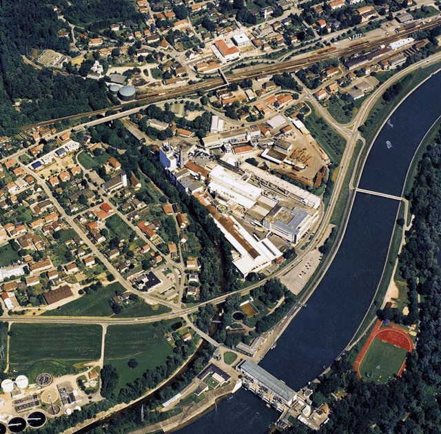 Das   Entwicklungsareal am Hochrhein: ...der ehemaligen Papierfabrik Albbruck.   | Foto: Sparkasse