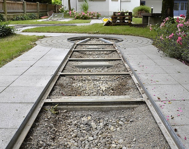 Einige Bahnen sind schon weg. Aber sie bleiben in der Stadt.  | Foto: Jens Klein