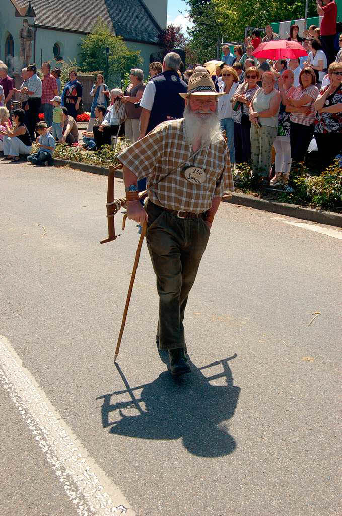 Ein Kleintierzchter als historischer Holzmacher.