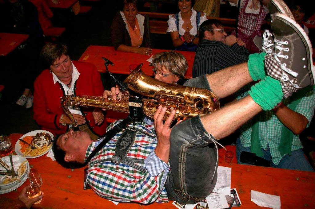 Impressionen vom Bezirksmusikfest mit Fahnenweihe der Trachtenkapelle Hartschwand-Rotzingen