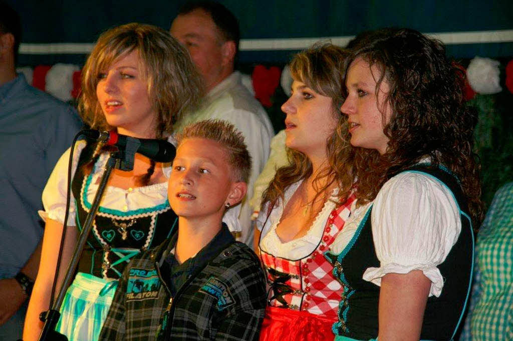 Impressionen vom Bezirksmusikfest mit Fahnenweihe der Trachtenkapelle Hartschwand-Rotzingen