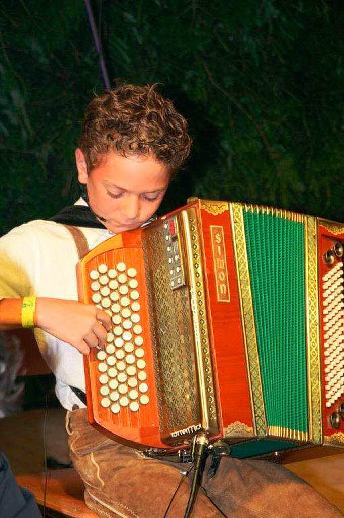 Impressionen vom Bezirksmusikfest mit Fahnenweihe der Trachtenkapelle Hartschwand-Rotzingen