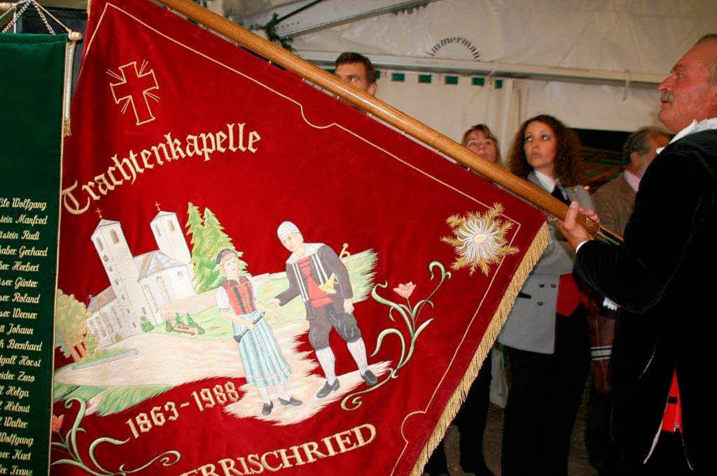 Impressionen vom Bezirksmusikfest mit Fahnenweihe der Trachtenkapelle Hartschwand-Rotzingen