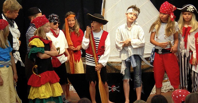 Piraten beim Schulfest in Hllstein   | Foto: Privat