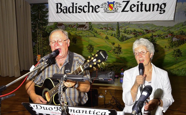 Vorsnger beim BZ-Volksliedersingen am...cher vom &#8222;Duo Romantica&#8220;.   | Foto: Dieter Erggelet