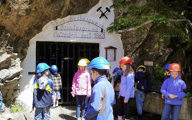 Bei Superwetter erkundeten Maulburger ...r VR-Bank  das Bergwerk Finstergrund.   | Foto: Privat