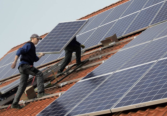 Photovoltaik gehrt zu den erneuerbare...kirchen noch ausgebaut werden knnte.   | Foto: dpa