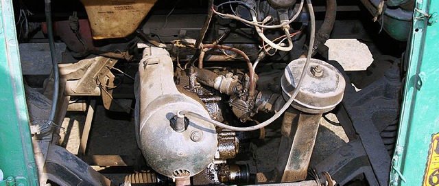 Mercedes gegen Tuk-Tuk &#8211; wer hat... 180-Kubikzentimeter-Einzylindermotor   | Foto: benjamin bessinger