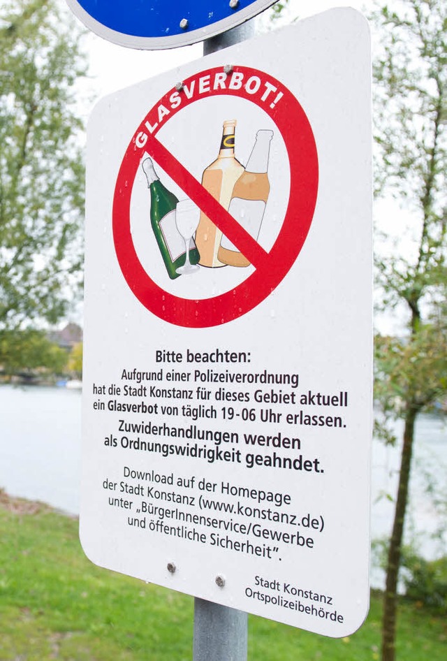 Das Glasverbot galt am Rhein- und Bodenseeufer.  | Foto: dpa