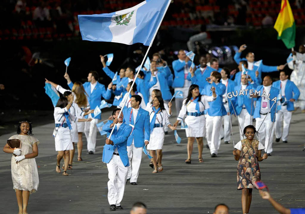 Juan Ignacio Maegli fhrt die Olympioniken Guatemalas ins Olympiastadion in London.