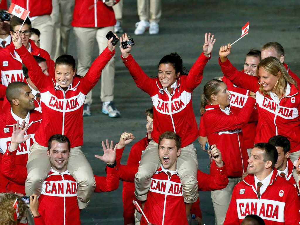 Zeigen sich bestgelaunt: Die kanadischen Sportlerinnen und Sportler.