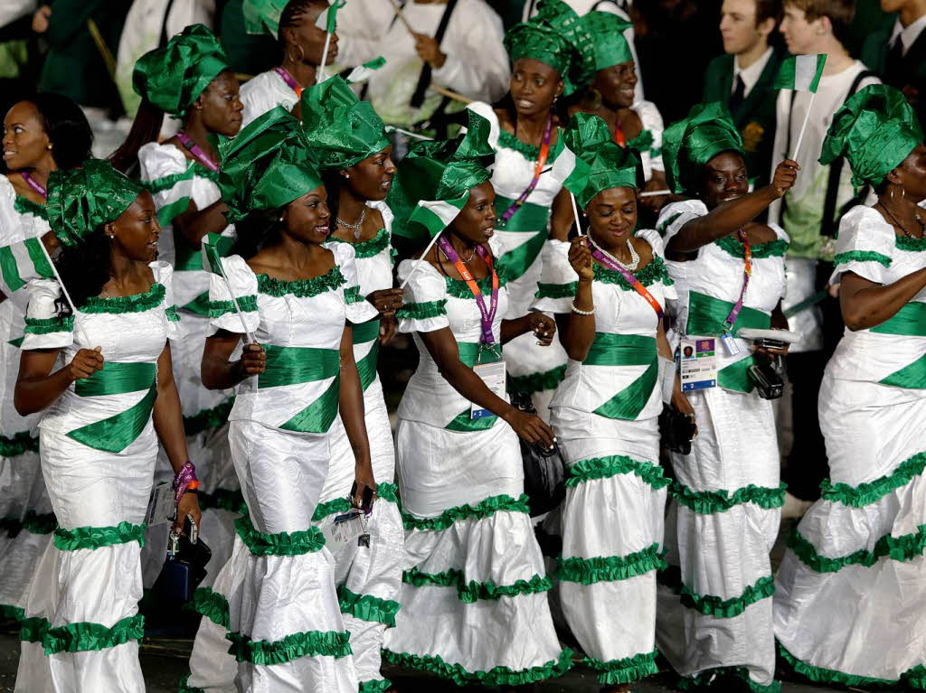 Athletinnen Nigerias whrend des Einmarschs.