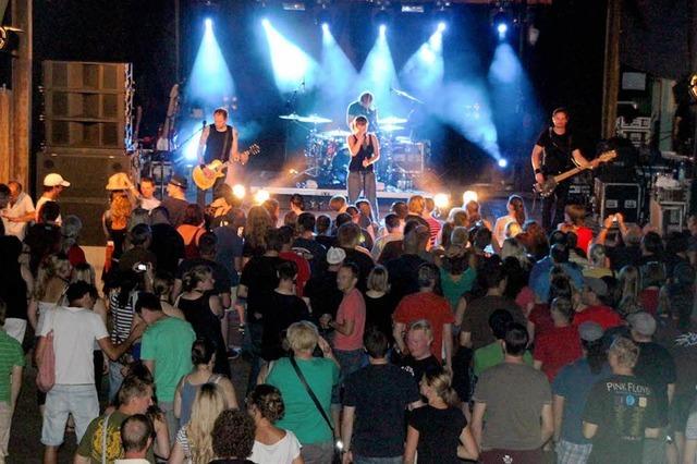 Fotos: Die Happy und weitere Bands beim Endinger Open Air