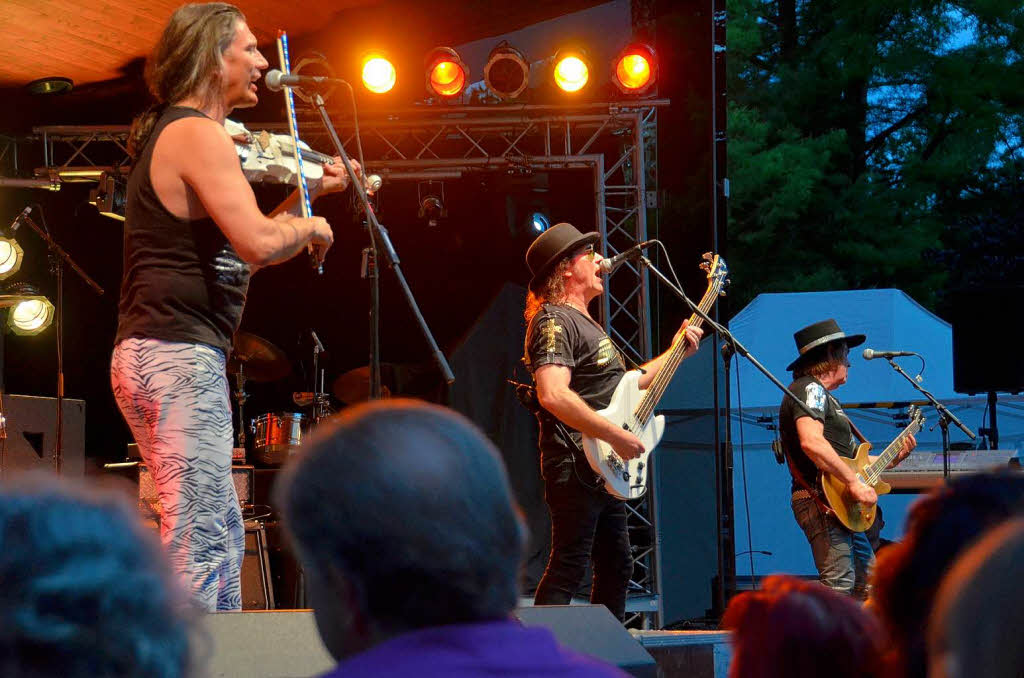 Rock im Doppelpack: The Sweet und Slade gastierten beim Open Air im Kurpark. Rock im Doppelpack: The Sweet und Slade gastierten beim Open Air im Kurpark.