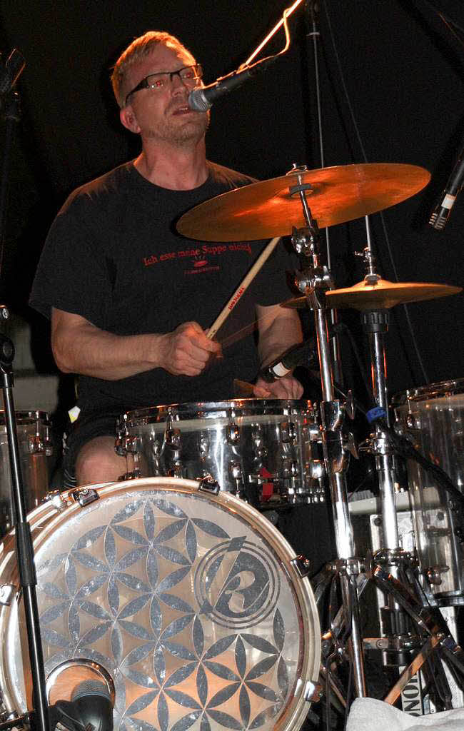 Der Drummer von Rainer von Vielen, Nico Lai