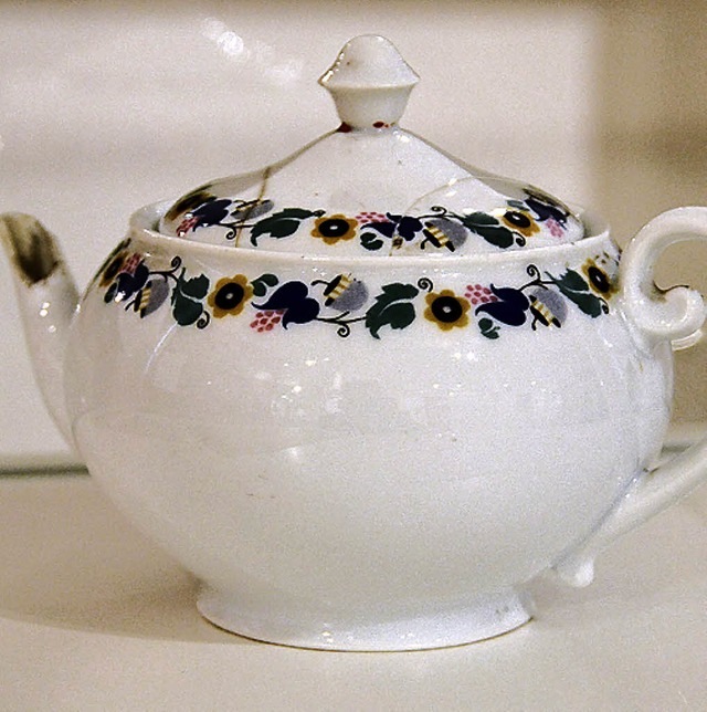 Die Teekanne der Marie Gegg von Rosa L...il der stadtgeschichtlichen Sammlung.   | Foto: RAB
