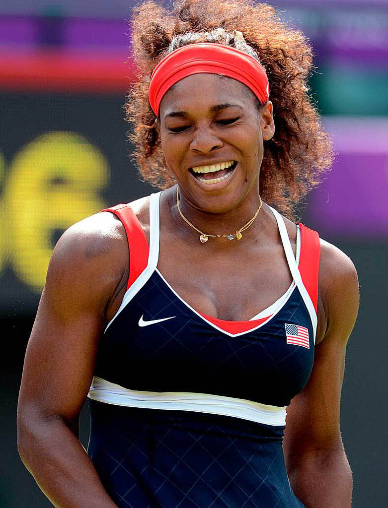 Serena Williams aus den USA ist im Tennis in die dritte Runde eingezogen.