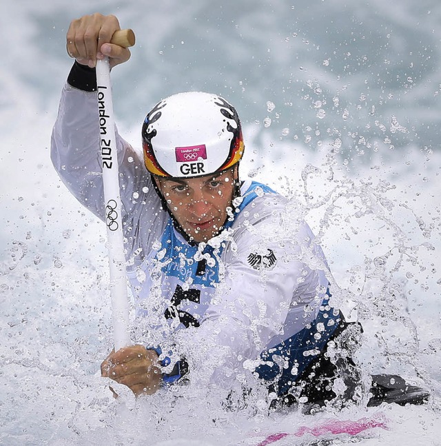 Sideris Tasiadis in tosendem Wasser.  | Foto: dapd