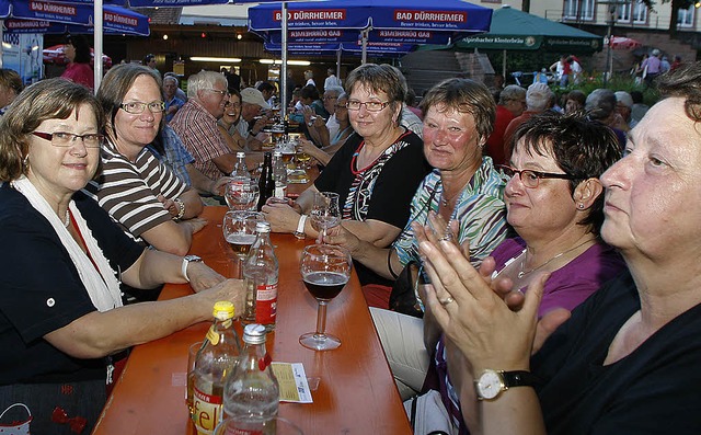 Belgisch-deutsche Geselligkeit im Klostergarten  | Foto: heidi fssel