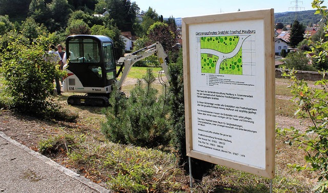 Begonnen haben am Dienstag die Arbeite...er Bestattungskultur Rechnung tragen.   | Foto: Anja Bertsch