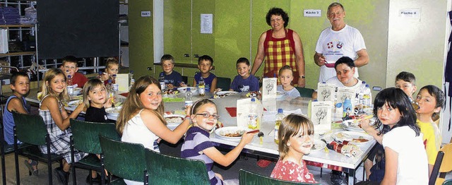 Den Ferienkindern schmeckten die selbstgemachten italienischen Leckereien.   | Foto: dehmel