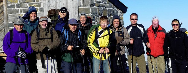 Die Eichsler Feuerwehrmnner vor der B... gemeinsam auf eine Bergtour gegangen.  | Foto: privat