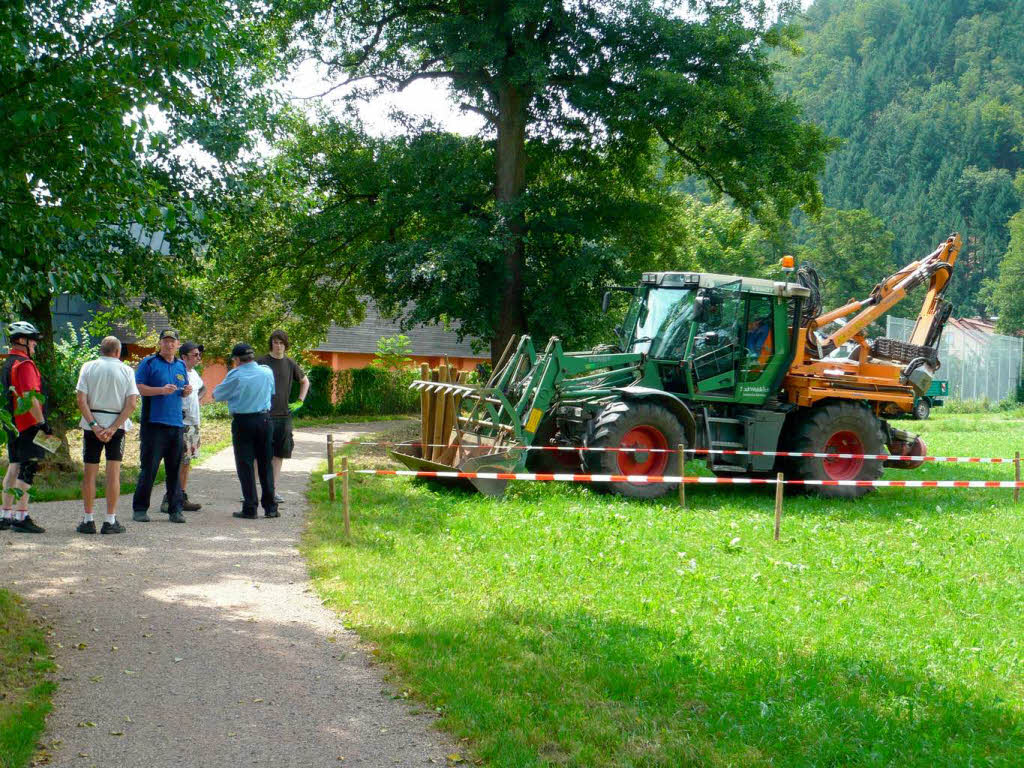 Aufbauarbeiten fr Campingplatz an der Georg-Schindler-Halle in Kollnau