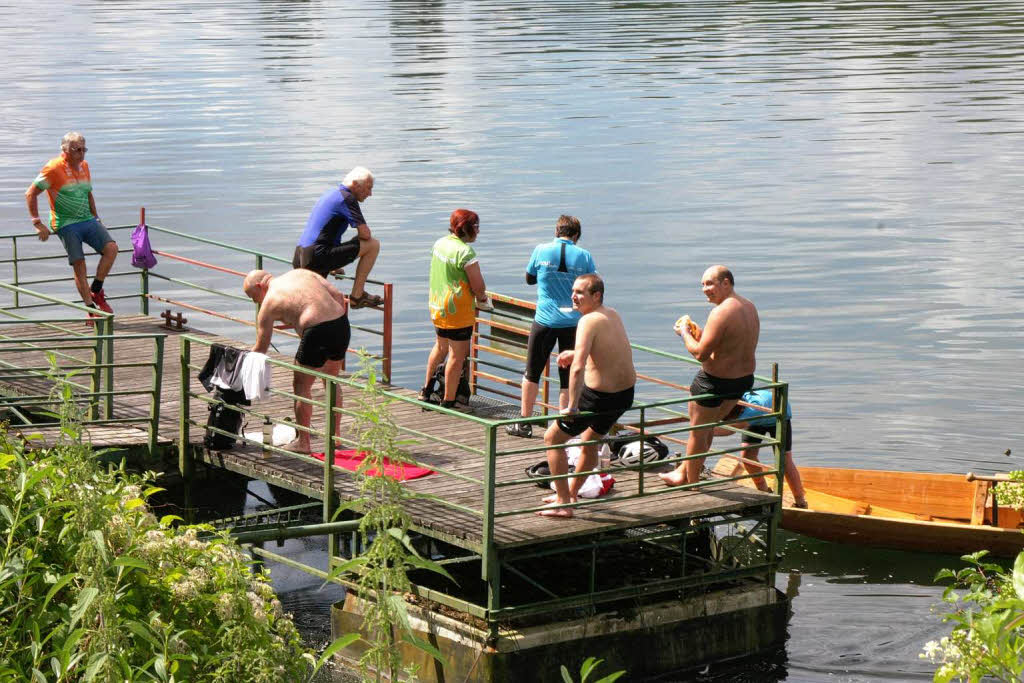 Schlussetappe der Tour de Lndle 2012. Kleine Erfrischung am Restrhein.