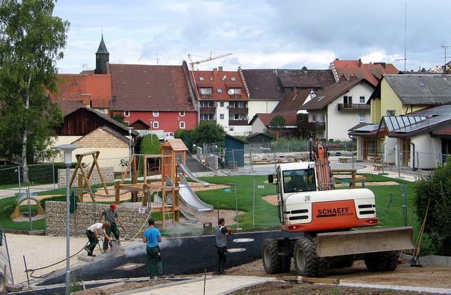 Die Neugestaltung im Auenbereich des Kindergartens ist abgeschlossen.   | Foto: Martin Wunderle