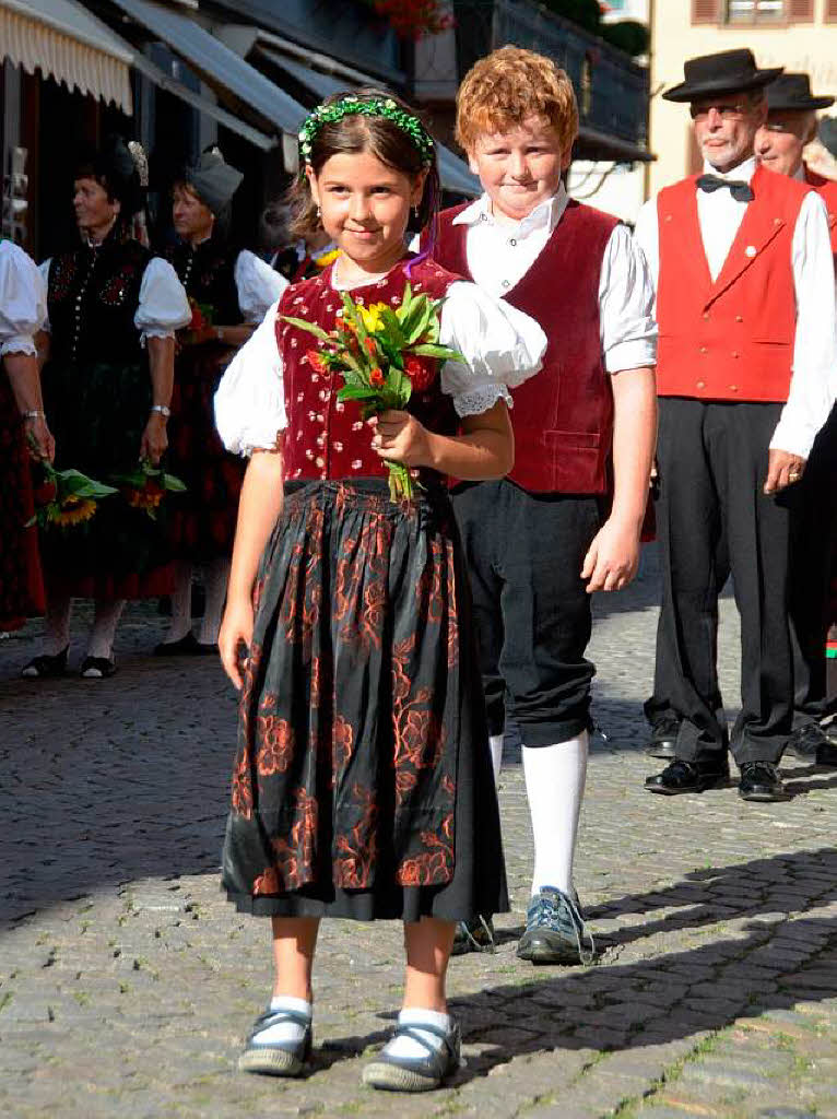 Trachten, Wein und gekrnte Hupter: Erffnung des 58. Markgrfler Weinfestes in Staufen