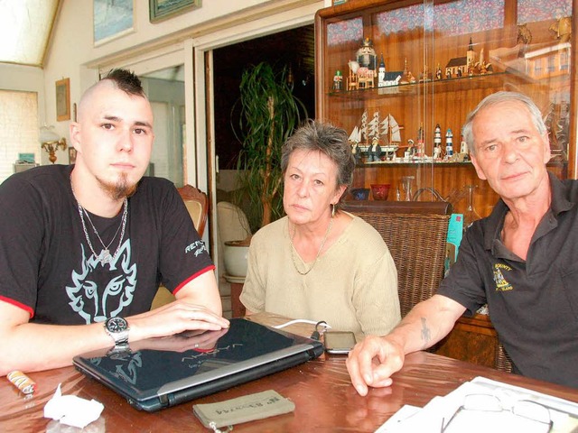 Klaus Neynaber mit Mutter Barbara und Vater Peter  | Foto: Hannes Lauber