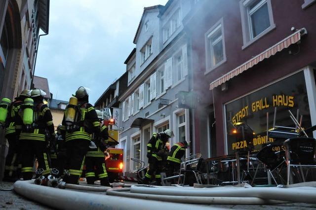 Brand eines Imbissladens in der Offenburger Altstadt