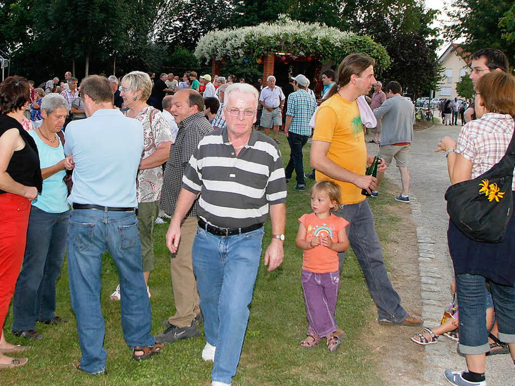 Frhliches, beschwingtes Bachpromenadenfest in Meienheim