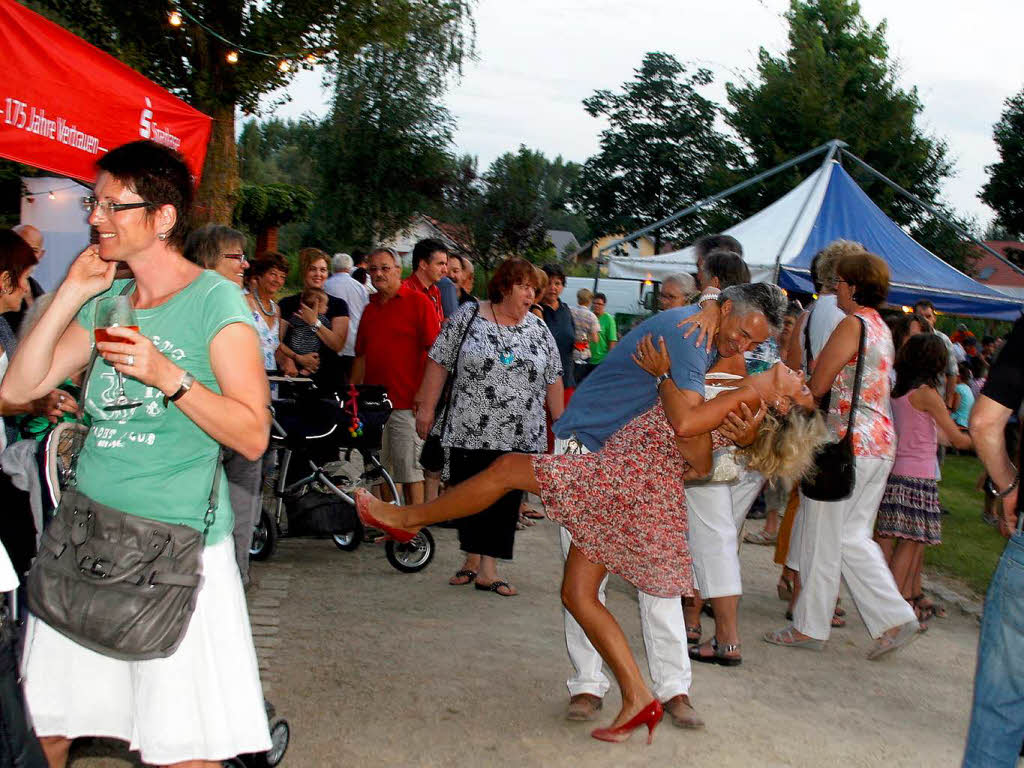 Frhliches, beschwingtes Bachpromenadenfest in Meienheim