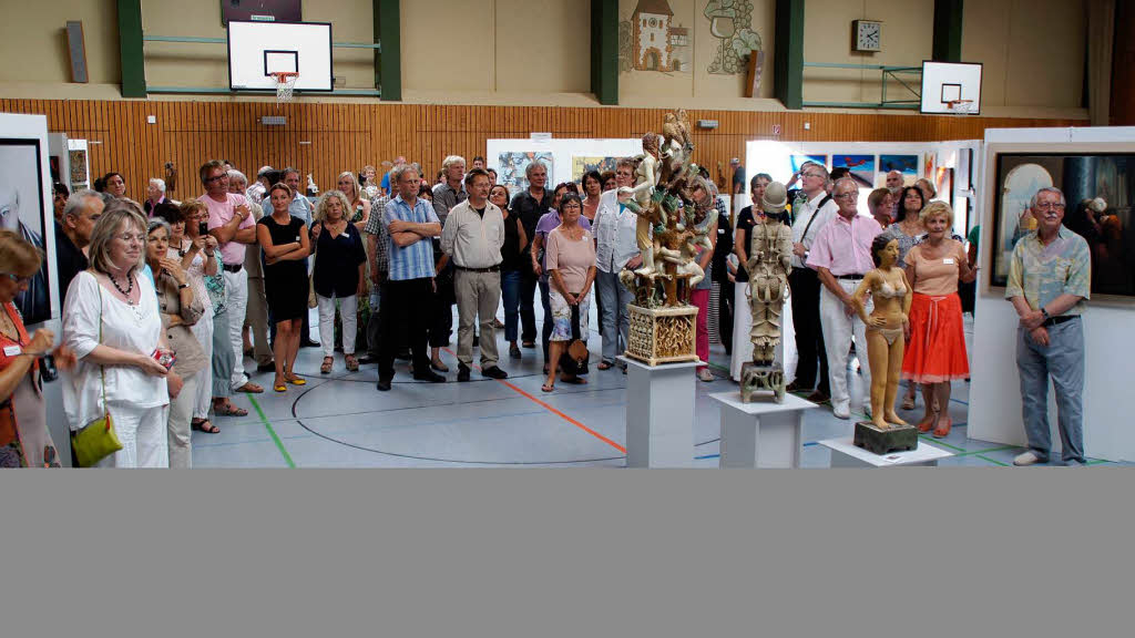 Kunsttage in Endingen: Erffnet wurden die Kunsttage in der Stadthalle am Samstag vor groem Pubikum und den Ausstellern.