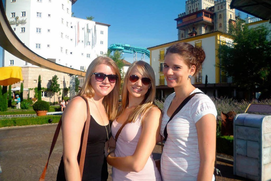 Azubi-Ausflug 2012 in den Europa Park (Foto: BZ-Azubis) Azubi-Ausflug 2012 in den Europa Park (Foto: BZ-Azubis)
