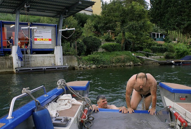 Bei 22 Grad Wassertemperatur findet da...altete Rheinschwimmen regen Zuspruch.   | Foto: Chris Rtschlin