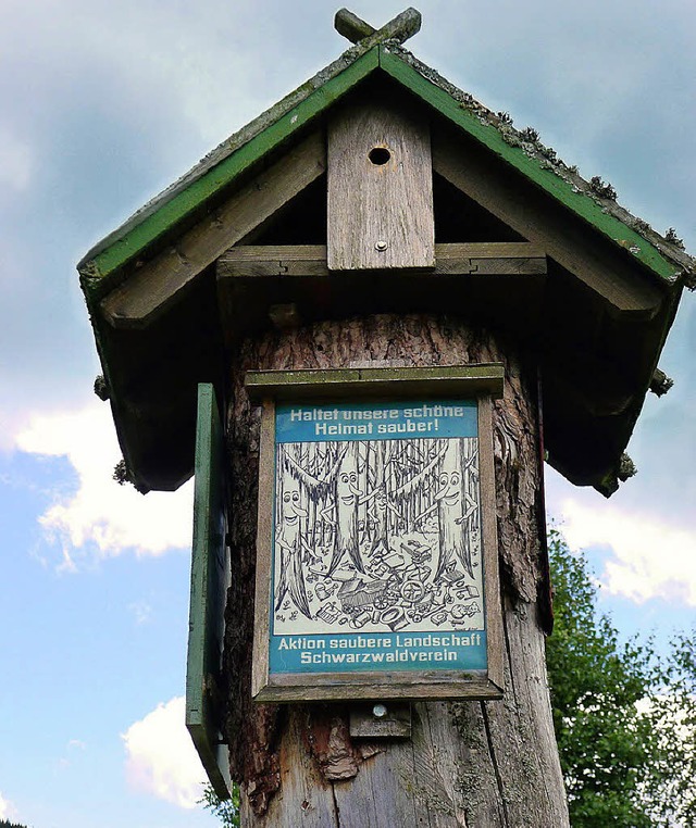 Im Wald auf der Scheuerebene zwischen ...arzwaldvereines die Jahre berdauert.   | Foto: Winckelmann