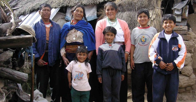 Eine typische Familie aus der Gegend von Riobamba   | Foto: ZVG