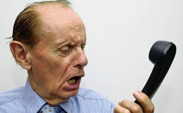 Der Enkel will Geld am Telefon? Vorsicht, es knnte auch ein Wildfremder sein.   | Foto: DOCRA BE/Fotolia