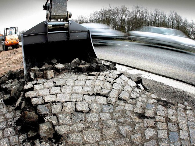 Immer wieder unfallgefhrlich:  Baustellen auf Autobahnen (Symbolbild)  | Foto: ddp